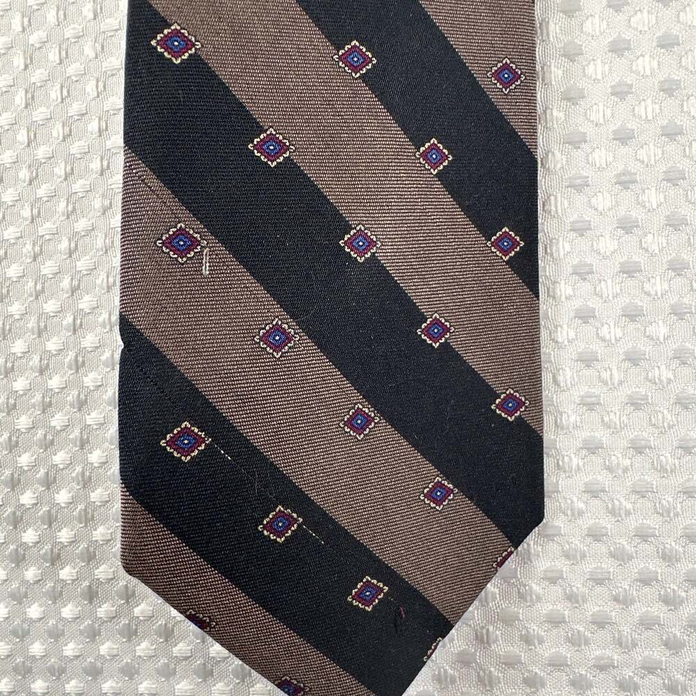 Lanvin Paris 100% Silk Geometric  Print Tie